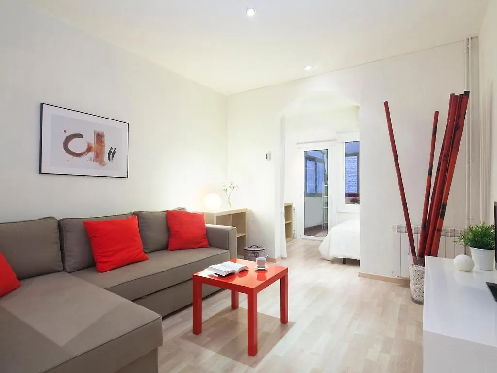 Spot Smart Nomad Bed and Breakfast Barcelona 0*,  Spanje